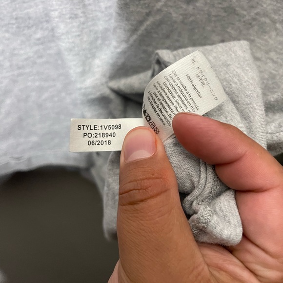 Vineyard Vines Medium Men’s Long Sleeve Shirt Graphic Football - Picture 6 of 8